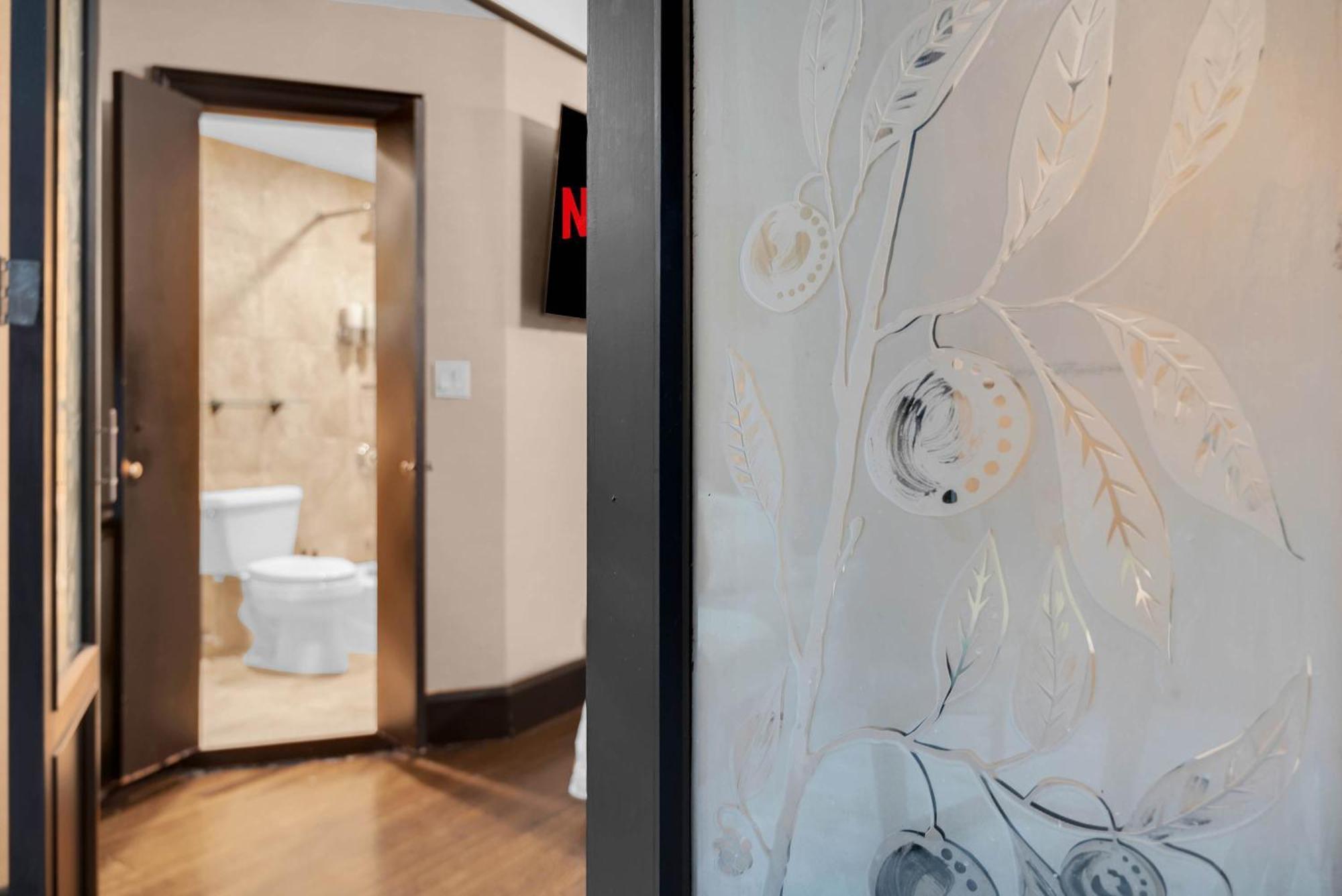 Appartamento Centrally Located 2 Bdr W Gym & *